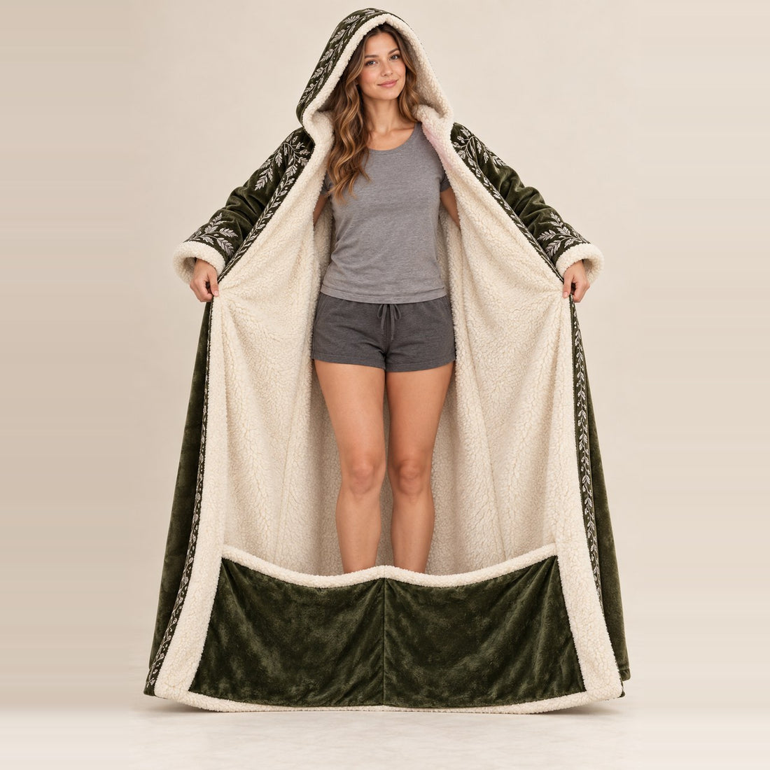 Inside the Elven Woodland robe: sherpa lining and interior foot pocket panel